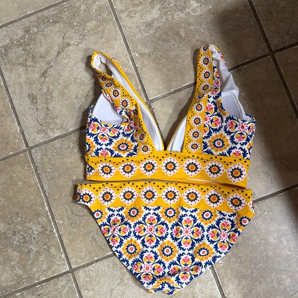 Boden Yellow Floral Print Two-Piece Bikini Set - bottoms us10/top us12 - Picture 2 of 4